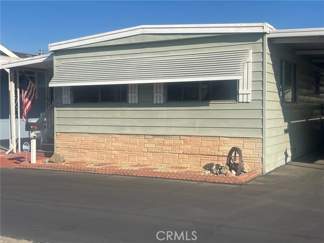 Property photo of 1630 W Covina BL