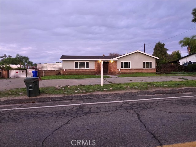 Property photo of 3096 N Macy