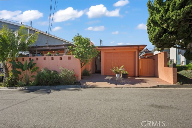 Property photo of 34041 El Contento DR