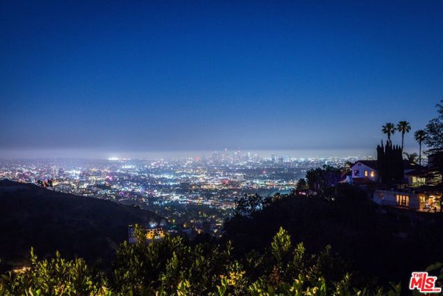 Property photo of 8148 Mannix DR