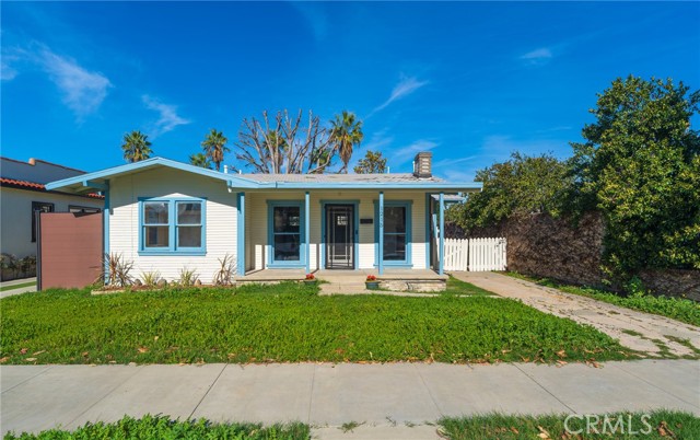 Property photo of 1215 W Center