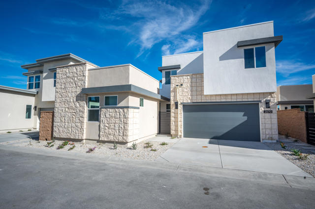 Property photo of 2670 Maverick LN