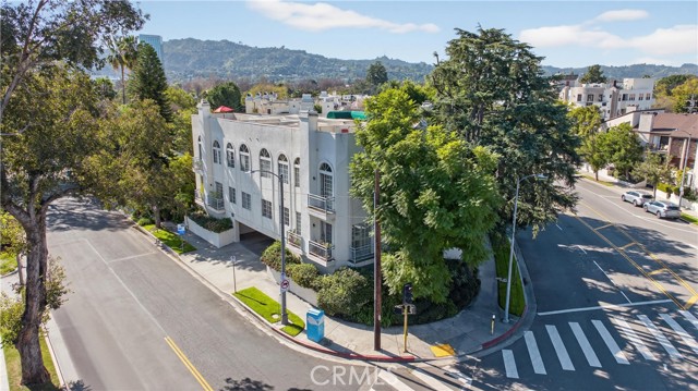 Photo of 4464 Moorpark