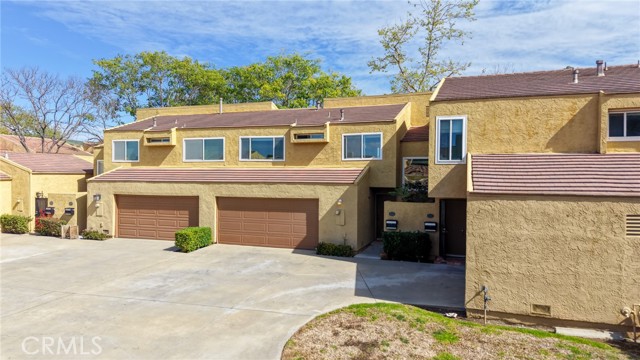 Property photo of 4842 Carmonita LN