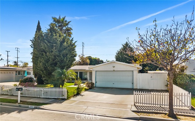 Property photo of 911 Darrell ST