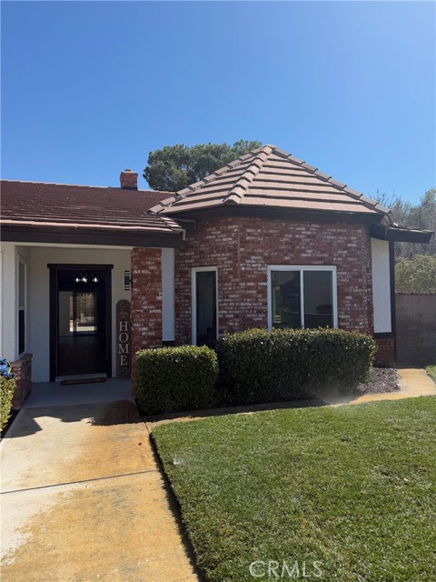 Property photo of 43012 Montemarte CT