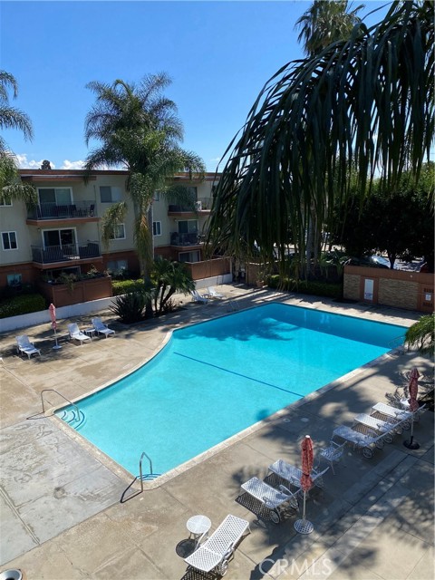 Property photo of 400 N Acacia AV