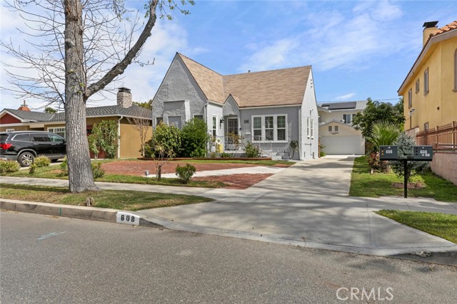 Property photo of 608 N Sparks ST