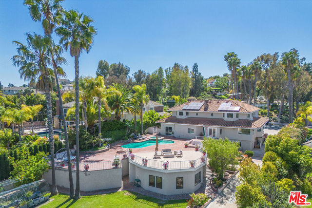 Property photo of 25852 Desert TR