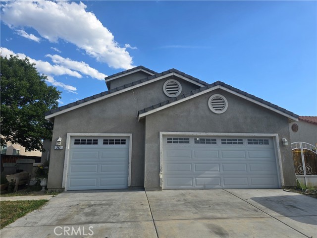Property photo of 242 Spinnaker ST