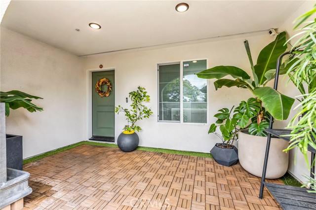 Property photo of 1446 Azalea CR