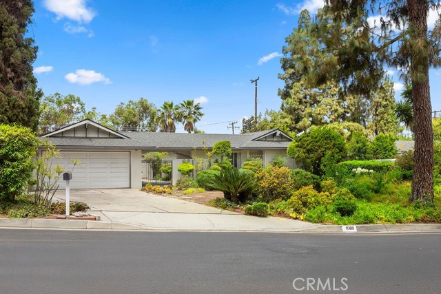 Property photo of 1089 Verona DR
