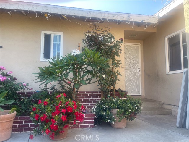 Property photo of 1130 S Rene DR
