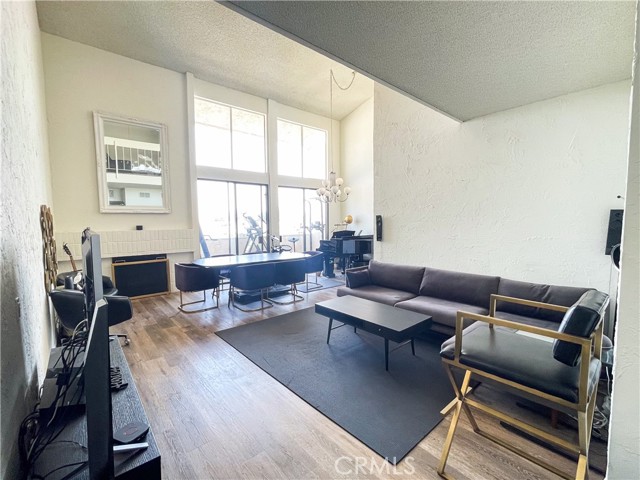 Property photo of 5310 Zelzah AV