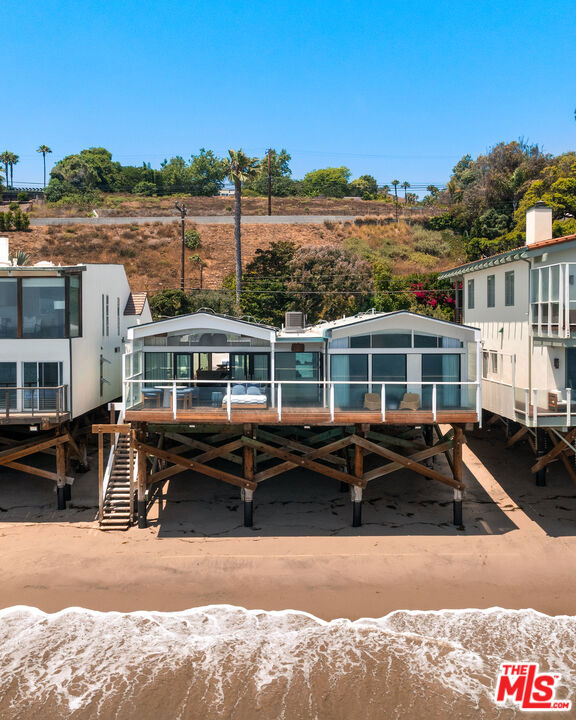 Property photo of 27044 Malibu Cove Colony DR