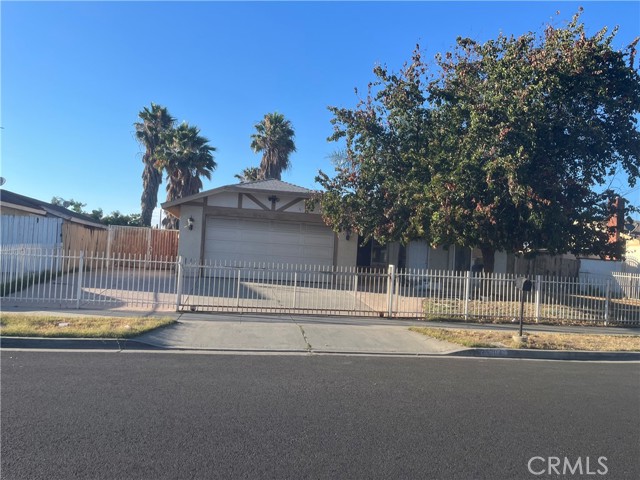 Property photo of 25304 Old Farm ST
