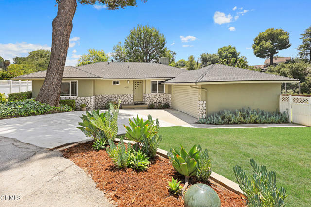 Property photo of 4520 Lone Pine LN