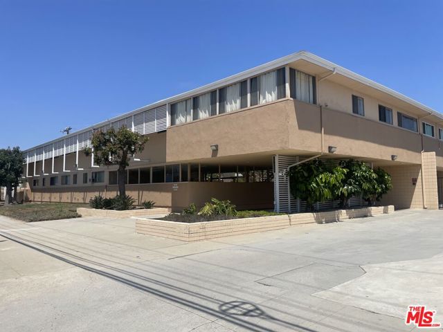 Property photo of 15312 S Normandie AV