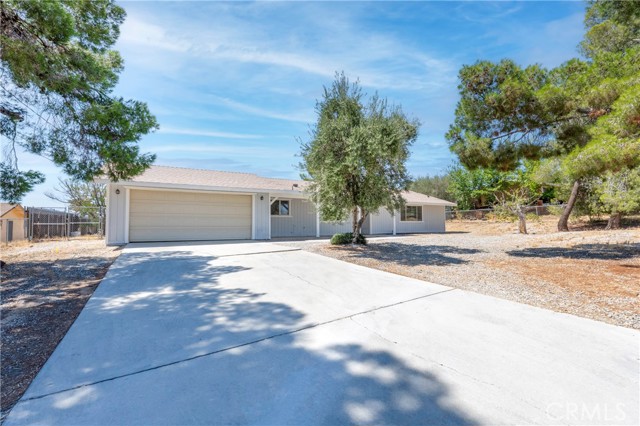 Property photo of 17933 Deodar ST