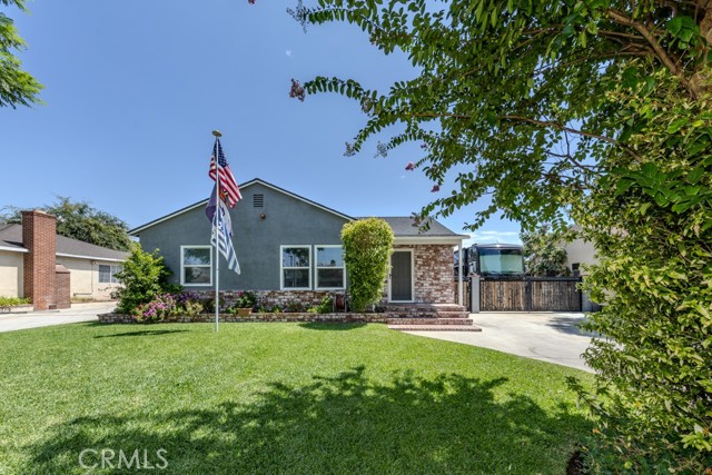Property photo of 338 Lyall AV