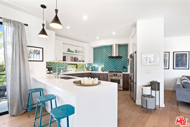 Property photo of 11900 Washington PL
