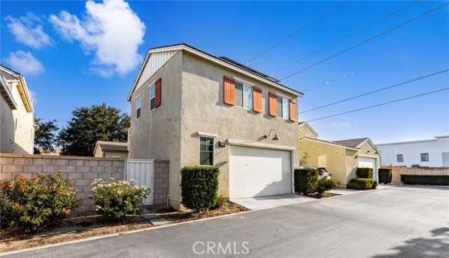 Property photo of 4078 E Heritage LN