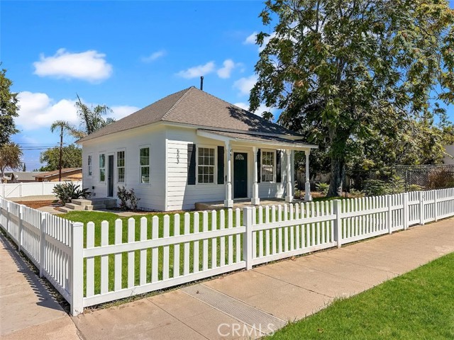 Property photo of 503 E 5th ST