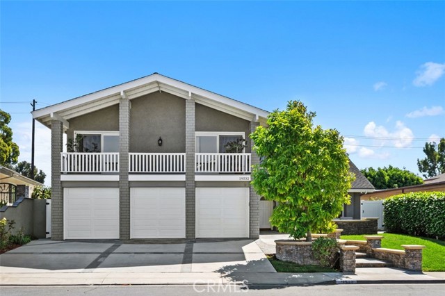 Property photo of 19532 Summer Breeze LN