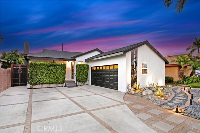 Property photo of 11619 Haro AV