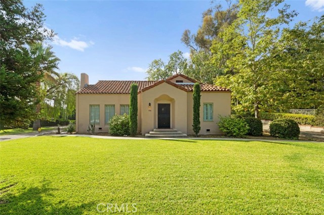 Property photo of 784 E Foothill BL