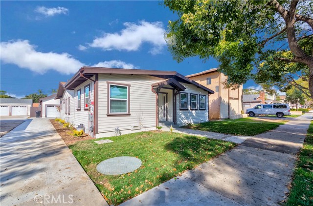 Property photo of 539 W Amerige AV