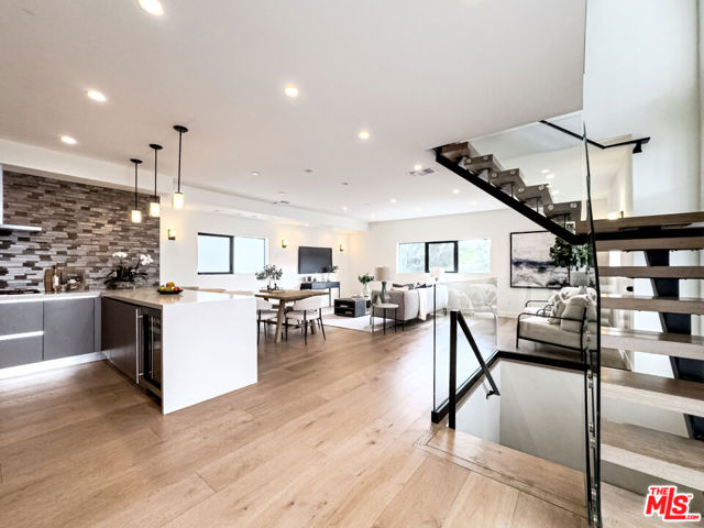 Property photo of 4801 Carpenter AV