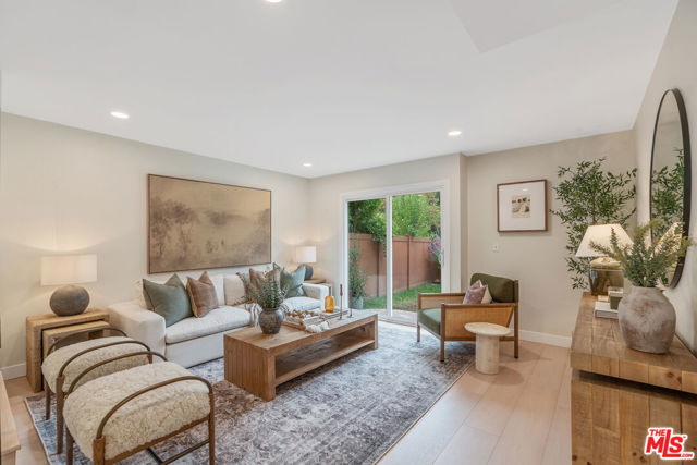 Property photo of 4032 Yankee DR