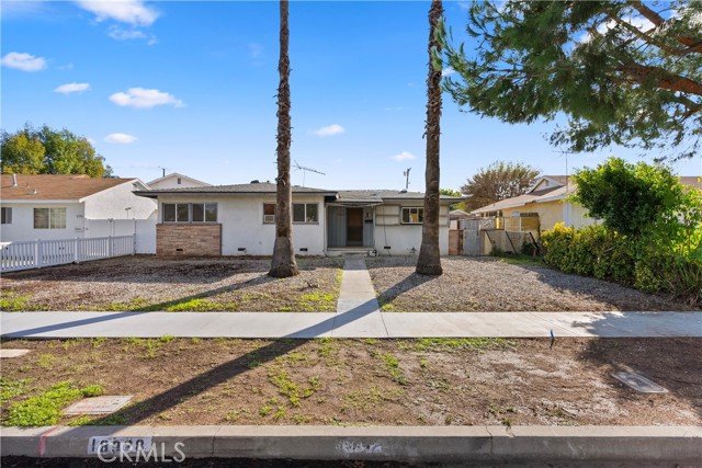 Property photo of 18928 Victory BL