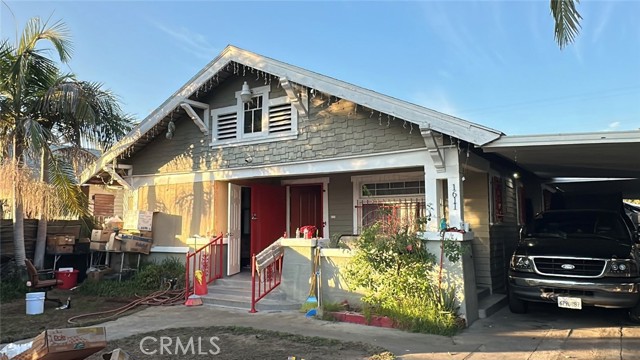 Property photo of 1611 W 46th