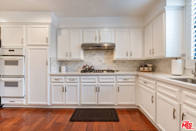 Property photo of 14521 Benefit ST