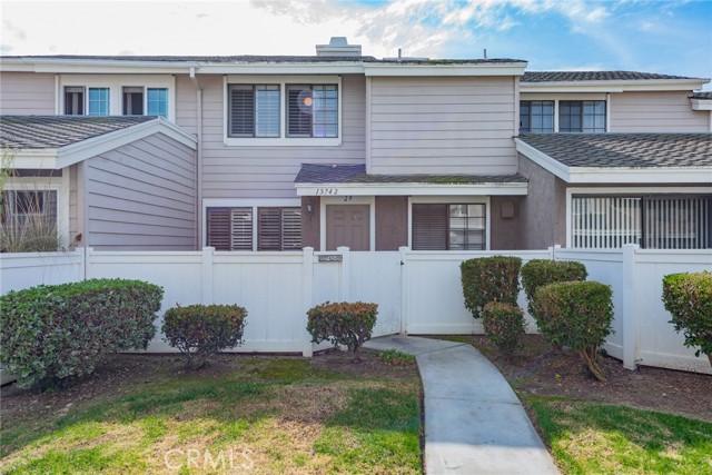 Property photo of 15742 Tetley