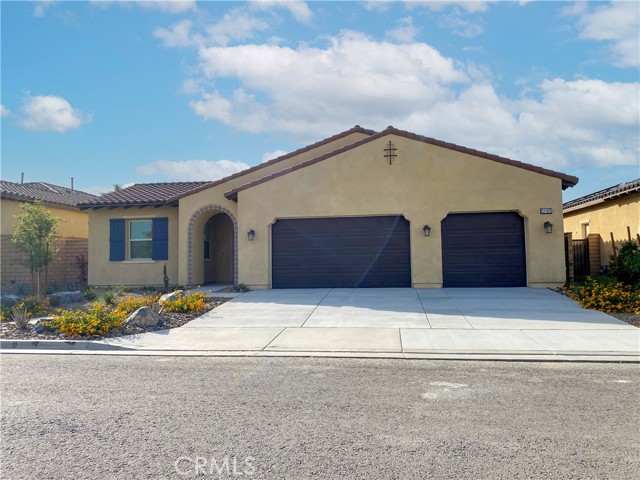 Property photo of 51625 Marquis LN