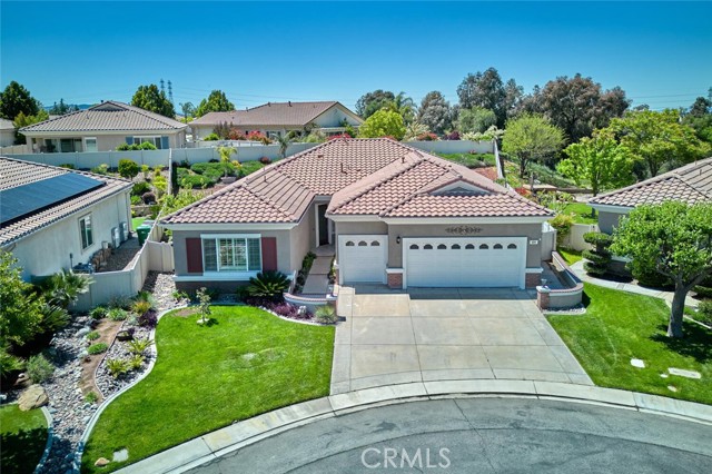 Property photo of 935 Monarch CT