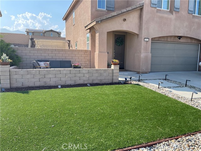 Property photo of 18026 Crabapple CT