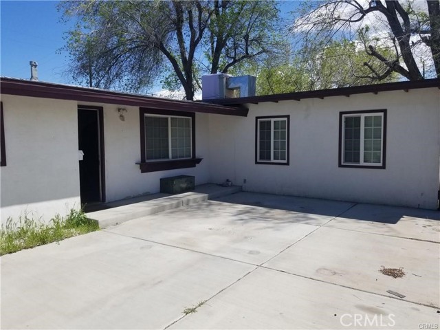Property photo of 302 E Avenue J7