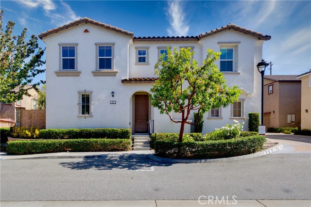 Property photo of 757 Huron DR