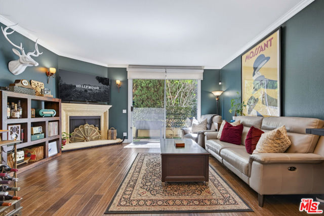 Property photo of 4128 Whitsett AV