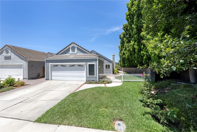 Property photo of 1 Indian Hill LN
