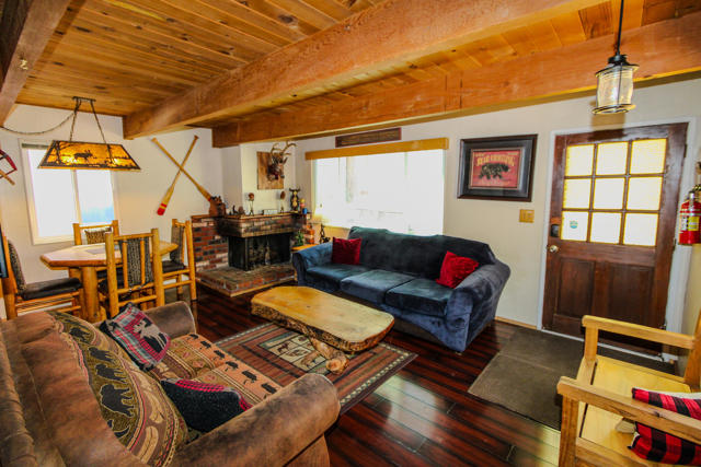 Property photo of 506 Deer Horn DR