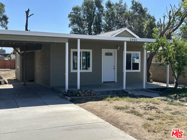Property photo of 2981 Loma AV