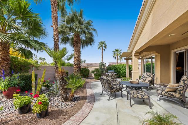 Property photo of 40947 Corte Pelicano