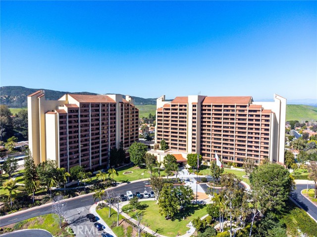Property photo of 24055 Paseo Del Lago