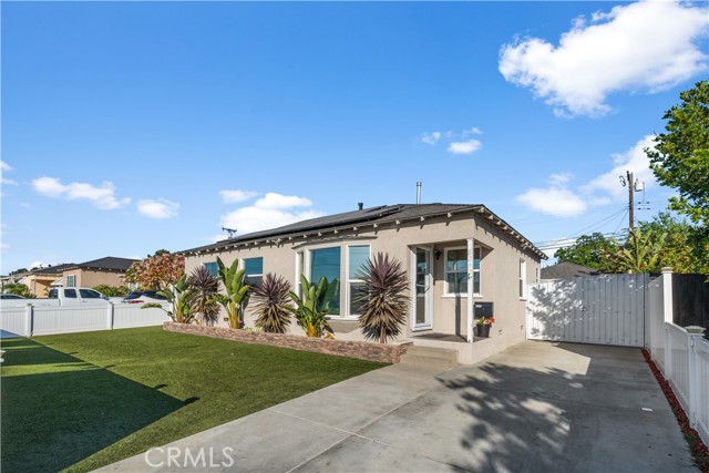 Property photo of 8242 Summerfield AV