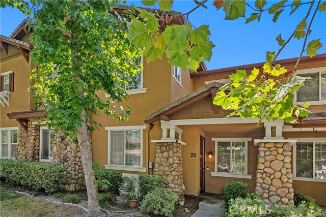 Property photo of 25 Garrison Loop